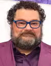 Foto de cabeza de Bobby Moynihan en el estreno de 'If' en el SVA Theatre