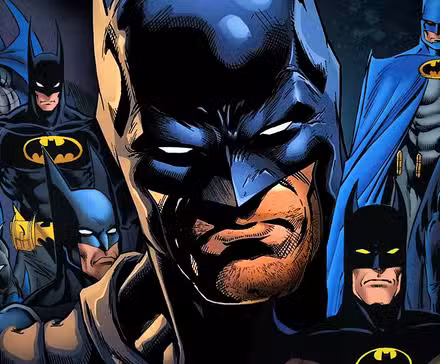 Arte del cómic: Batman rodeado de variantes del Caballero Oscuro en el arte de DC Comics