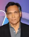 Foto de cabeza de Jimmy Smits en la gira de prensa de NBC
