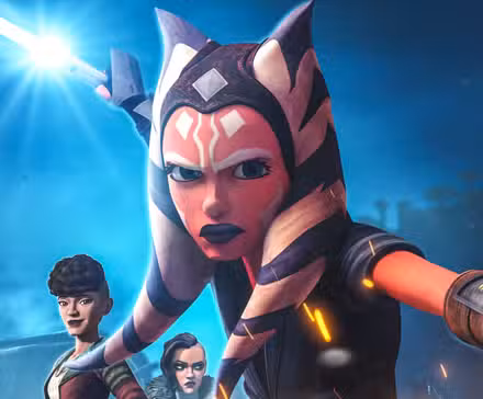 Ahsoka Tano empuñando su sable de luz en el póster de la temporada 7 de Star Wars: The Clone Wars