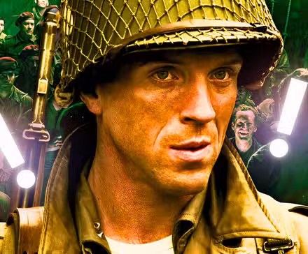 Damien Lewis en Band of Brothers como Dick Winters sobre un fondo verde