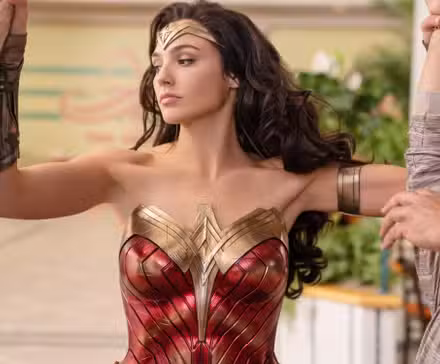 MUJER MARAVILLA 1984, Gal Gadot como Mujer Maravilla