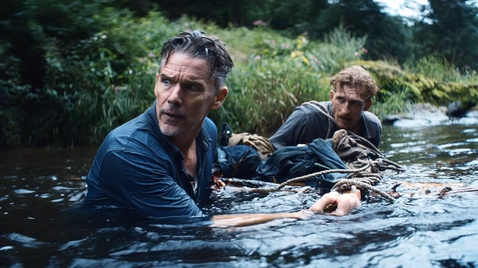 La nueva película de suspenso de la era de la depresión de Ethan Hawke y Russell Crowe debuta con una banda sonora estelar de Rotten Tomatoes