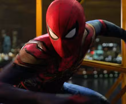 El Spider-Man de Tom Holland parece enojado en Spider-Man: No Way Home