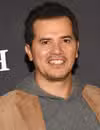 Foto en la cabeza de John Leguizamo en el estreno en Los Ángeles de 'The Survivor' de HBO