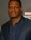Foto de cabeza de Jason R. Moore en el estreno en Nueva York de The Punisher de Marvel