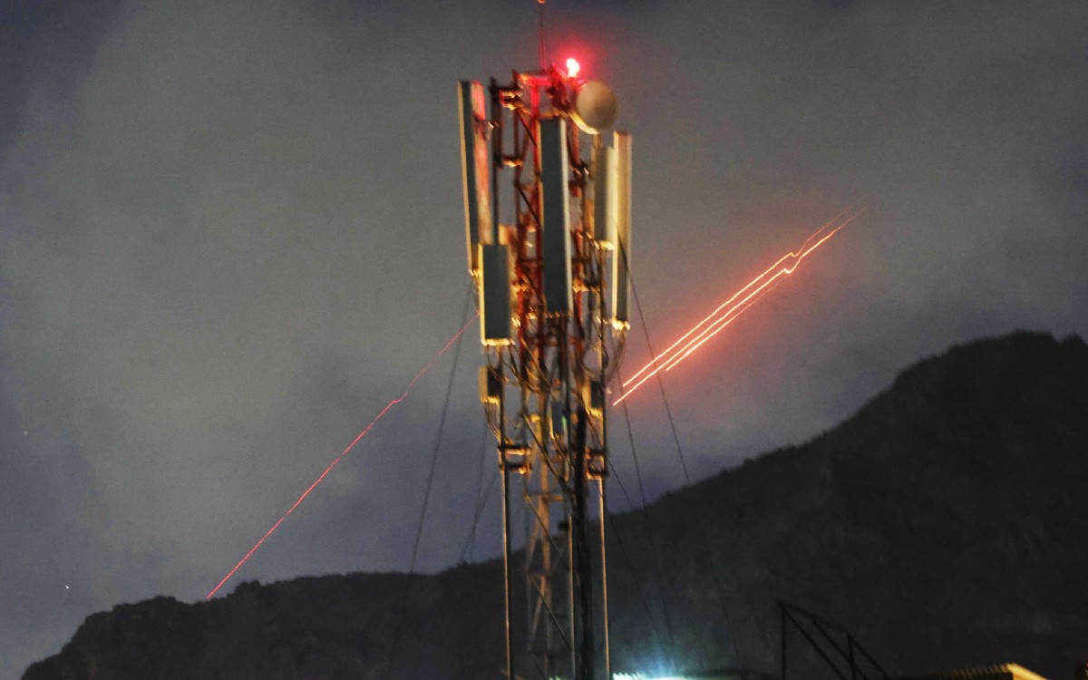 Al menos 400 muertos y 250 heridos tras bombardeo contra un hospital de Afganistán