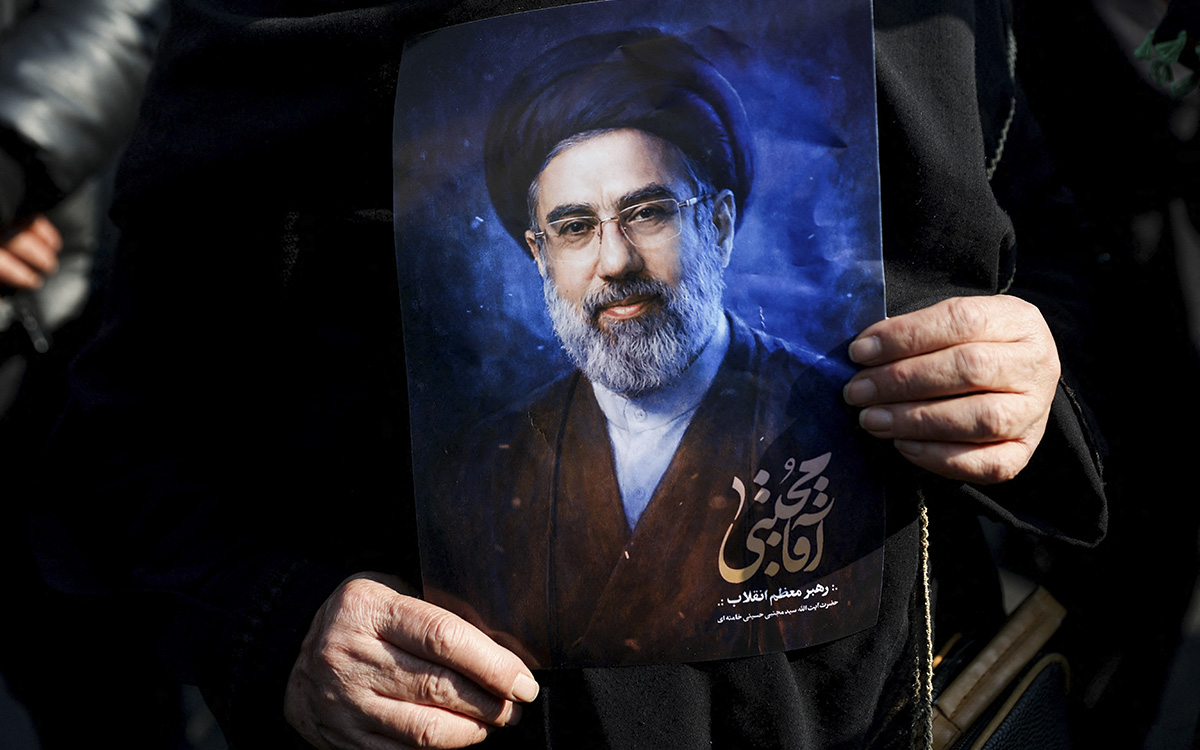 Asesor del presidente iraní desmiente que nuevo líder supremo Mojtaba Jameneí esté herido