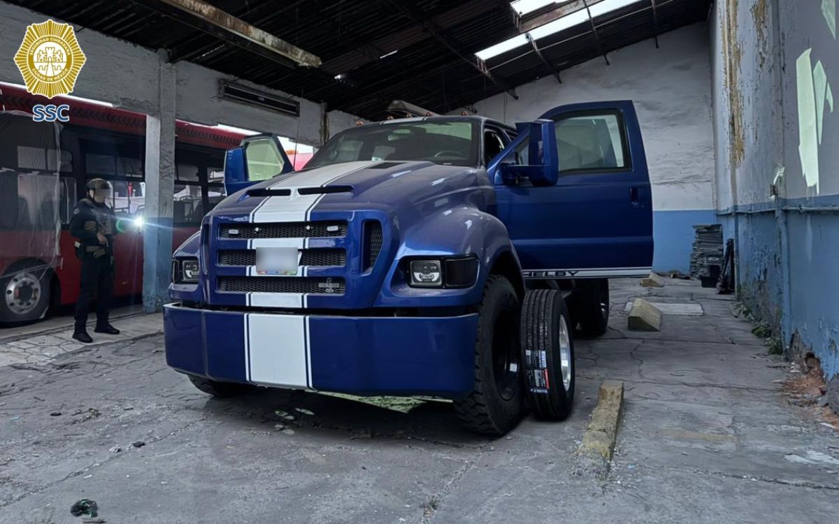 Cateo en Azcapotzalco: aseguran 33 unidades con blindaje artesanal