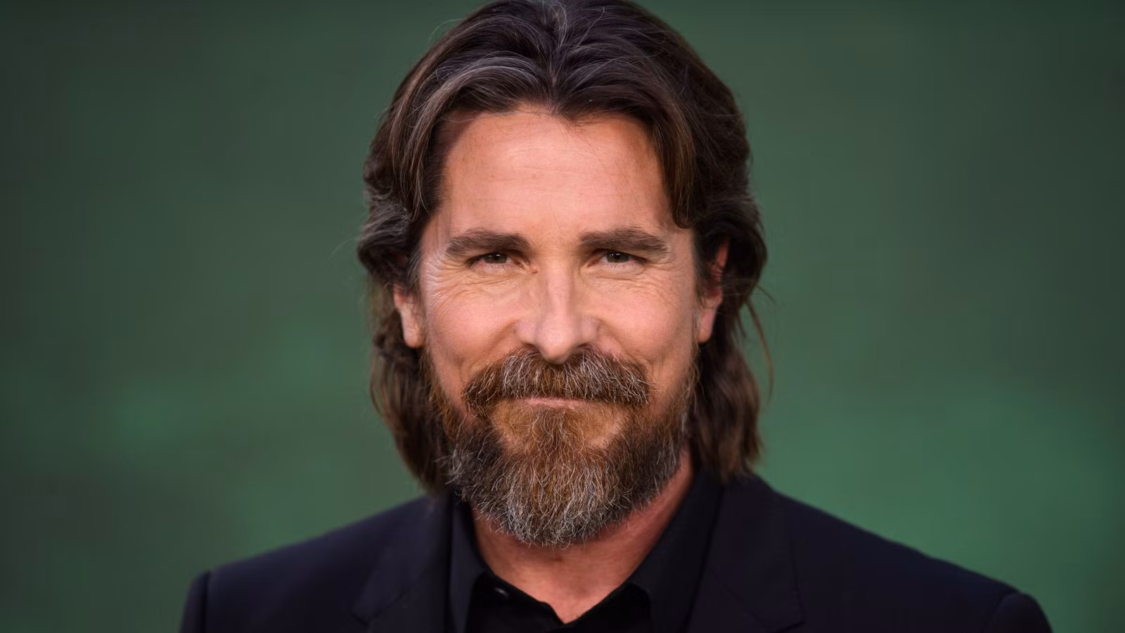 Se espera que la nueva película de ciencia ficción con clasificación R de Christian Bale pierda a Warner Bros. $ 90 millones después de apenas superar un hito en taquilla