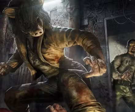 El Cerdo posa a medio matar sobre su víctima mientras un hombre con pantalones de camuflaje mira con horror.