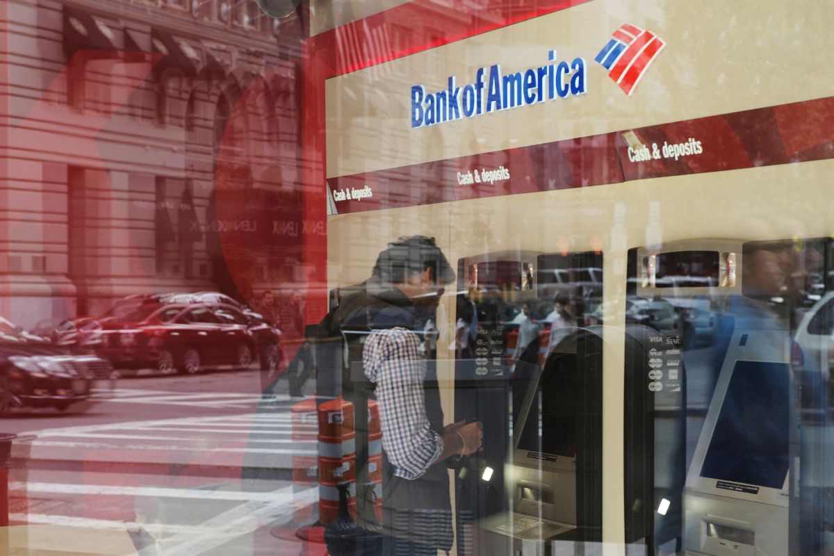 Frustran atentado con explosivos frente a Bank of America en París