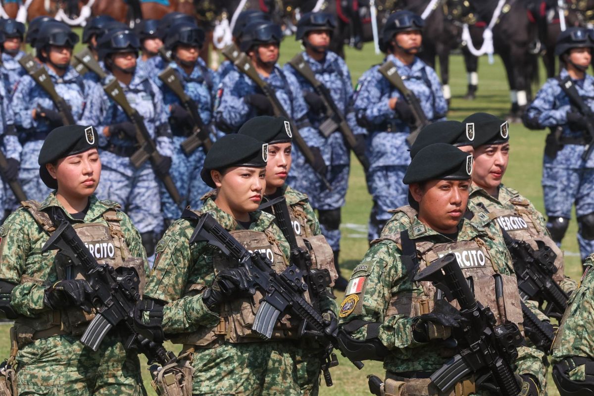 Sheinbaum conmemora Día Internacional de la Mujer en homenaje a las mujeres de las Fuerzas Armadas