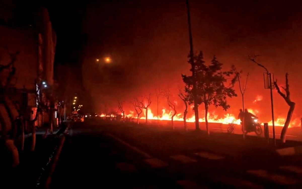 Undécimo día de guerra contra Irán: El 'más intenso' y con las miradas en Ormuz