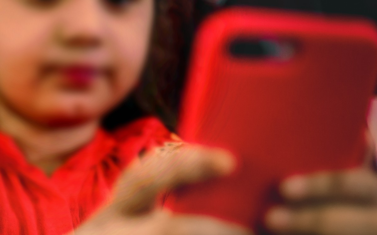 ¿México prohibirá redes a menores de 16 años? Esto dice Delgado