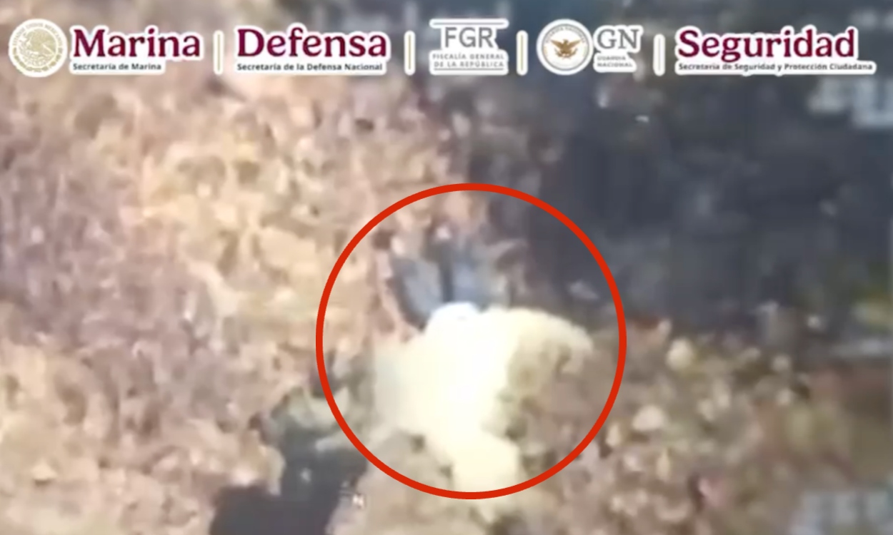 'El Jardinero' del CJNG fue atrapado con medio cuerpo oculto en un tubo de desagüe, revela video de la Marina