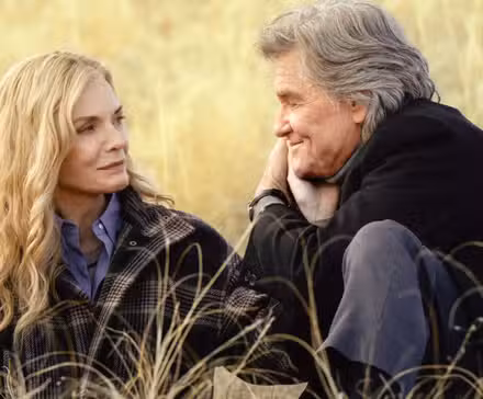 Michelle Pfeiffer y Kurt Russell en la imagen promocional de The Madison