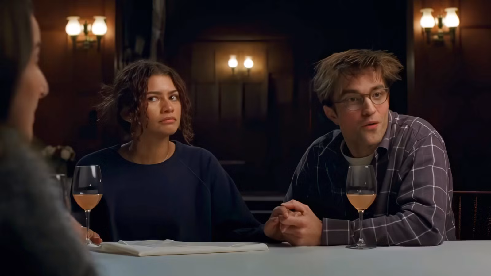 El final dramático de Robert Pattinson y Zendaya: lo que significa para el matrimonio de Charlie y Emma, ​​abordado por el director