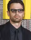 Foto de cabeza de Theo James
