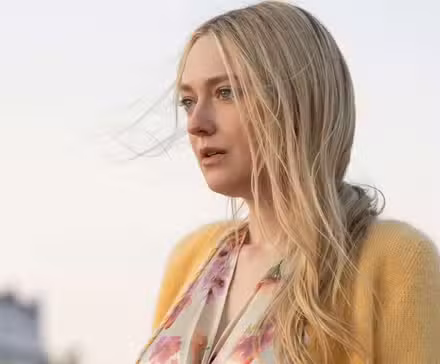 Dakota Fanning luce seria en La pareja perfecta de Netflix