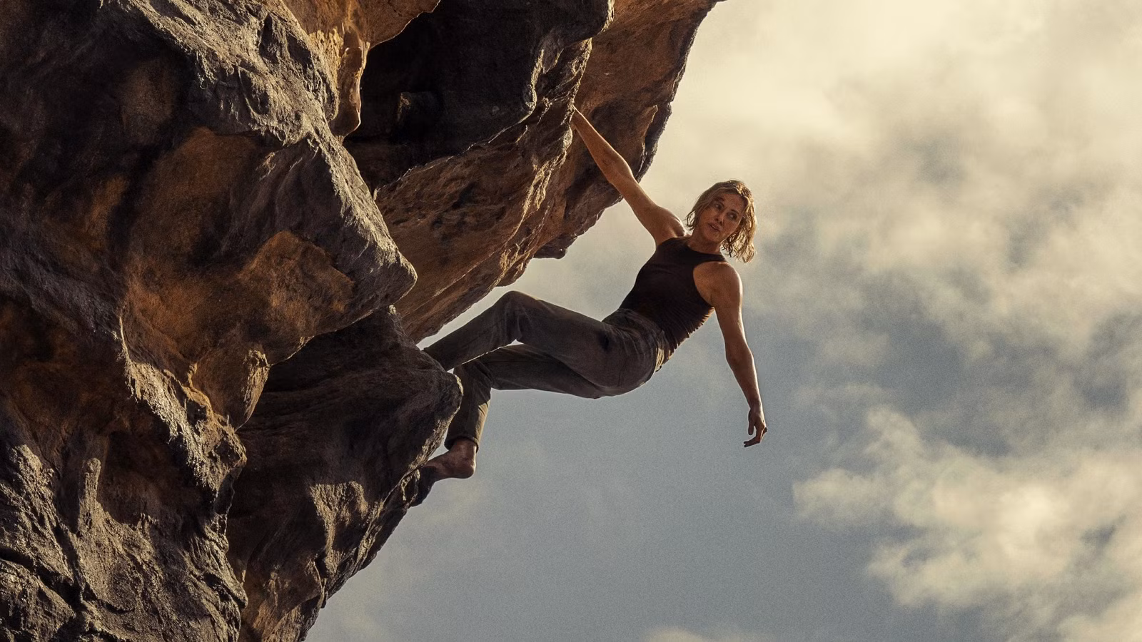 El nuevo thriller de acción de Netflix de Charlize Theron debuta con una decepcionante puntuación de audiencia de Rotten Tomatoes