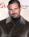 Foto de cabeza de Ed Quinn