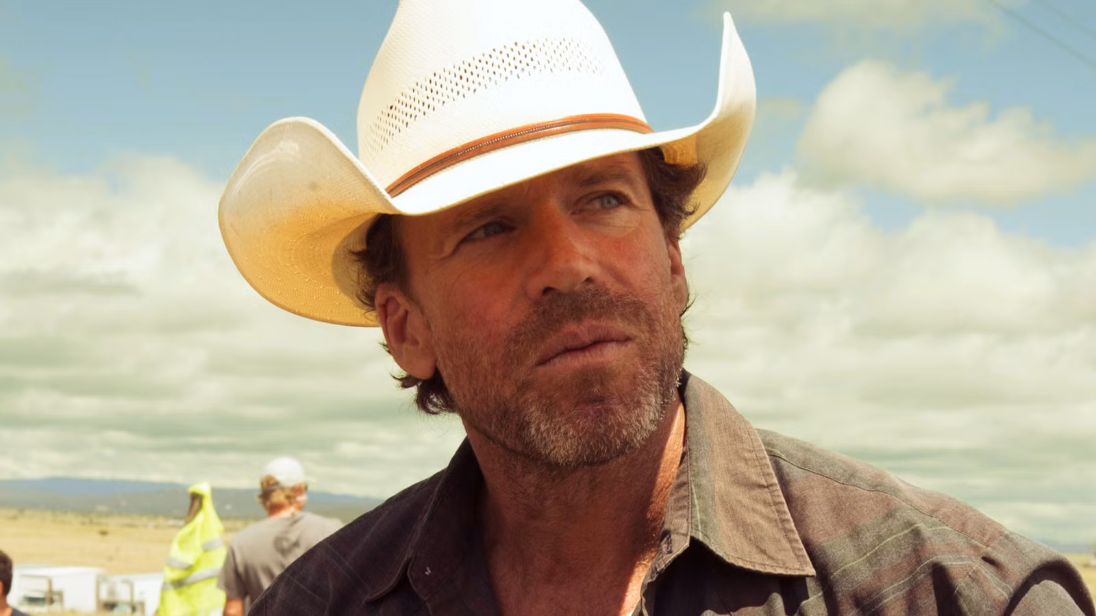 La adaptación de Taylor Sheridan de un controvertido libro de no ficción será su western más importante
