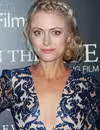 Foto de cabeza de Amy Rutberg en el estreno en Nueva York de REBEL IN THE RYE
