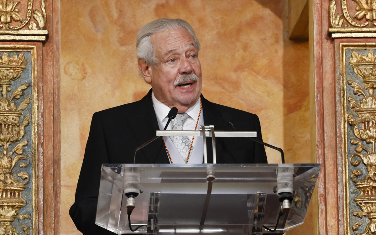 Aristegui en Vivo: Premio Cervantes para Celorio; la CIA en México; sale Luisa María de Morena (23/04/2026)