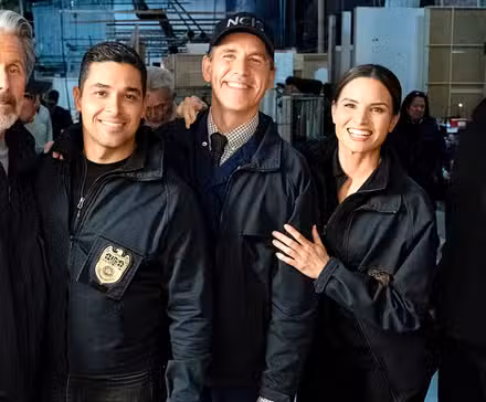 Parker, Torres, Palmer, Knight y McGee en NCIS