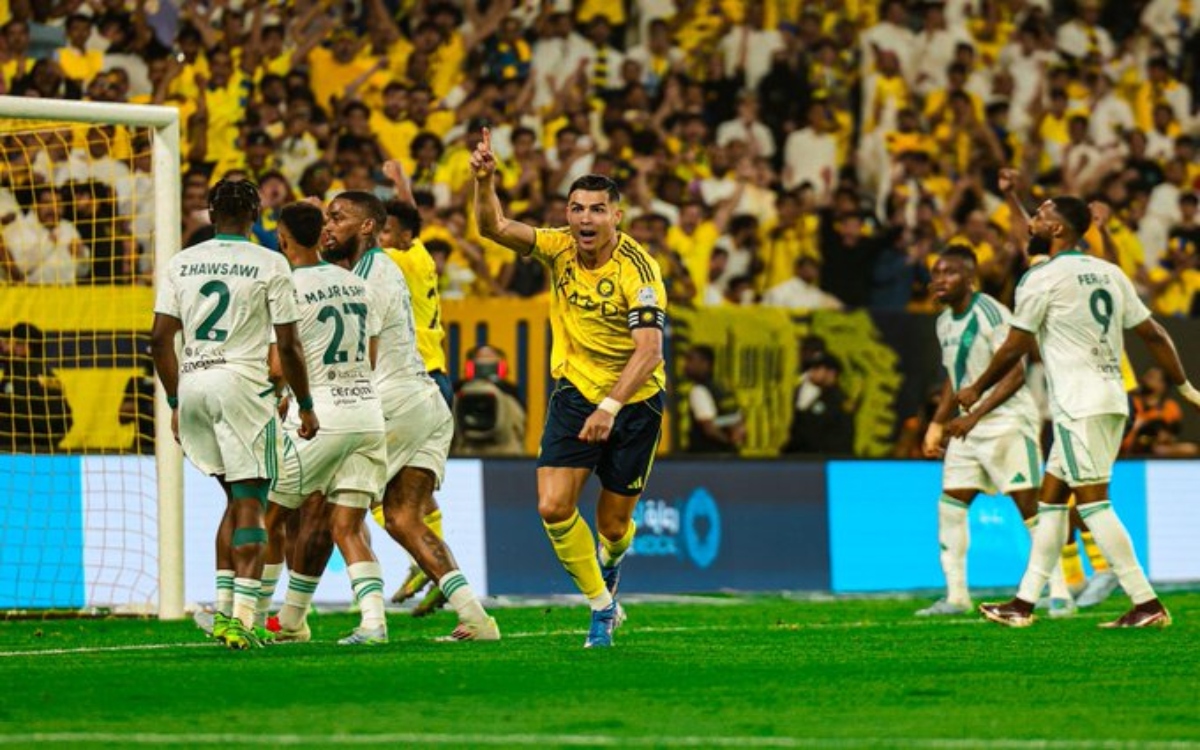 Hinchas mexicanos, decepcionados por no tener en el Azteca a Cristiano Ronaldo ni a Messi