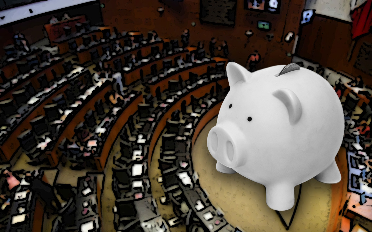 Congreso declara constitucional el tope a las pensiones 'doradas' de altos funcionarios