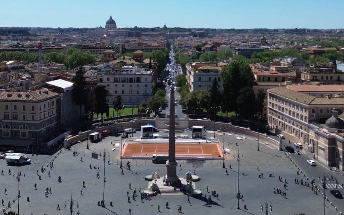 Convierten la Piazza del Popolo de Roma en un escenario para el tenis | Video