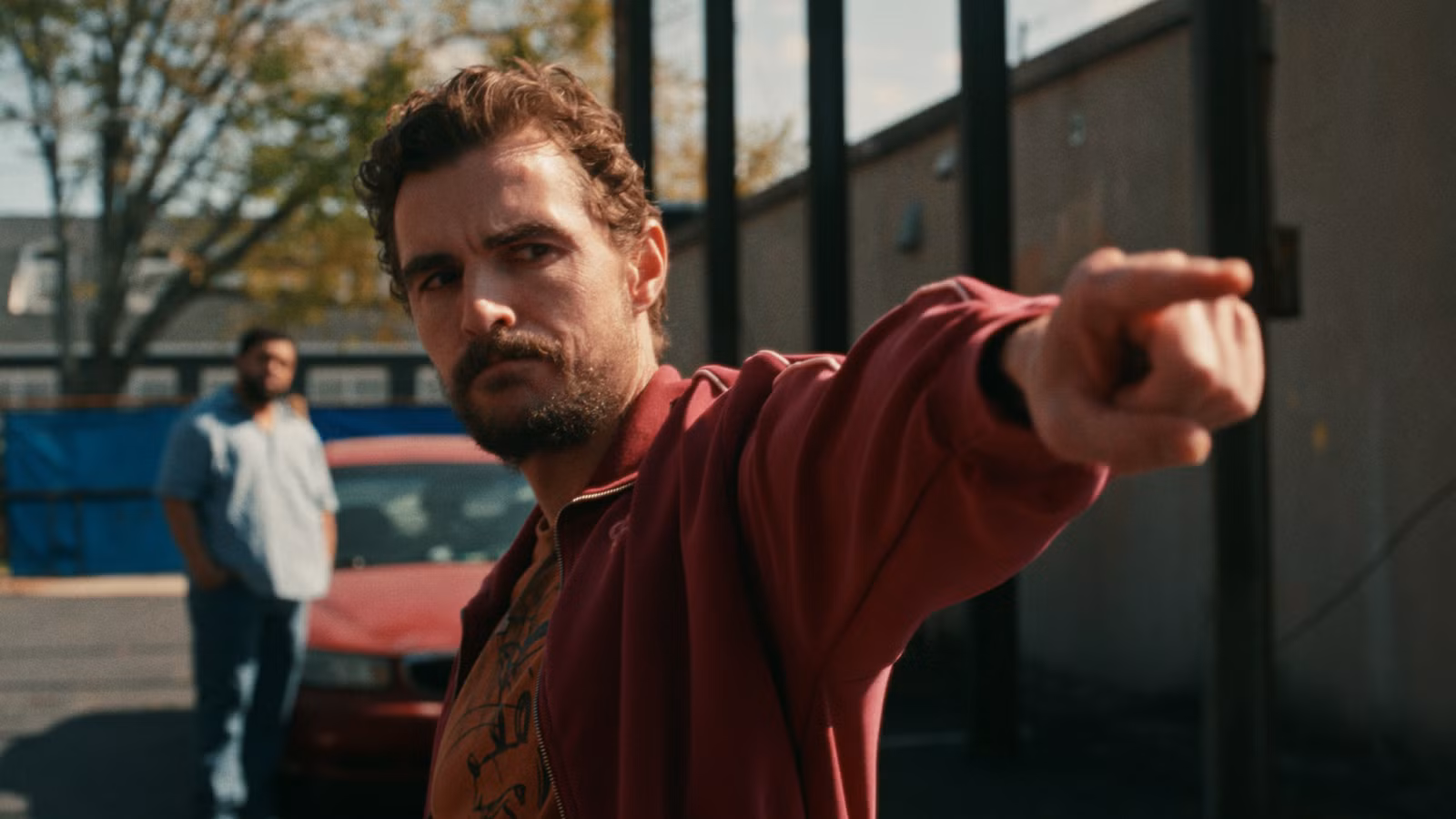 Dave Franco y O’Shea Jackson Jr. obtienen Vulgar AF en el primer tráiler de Idiots con clasificación R