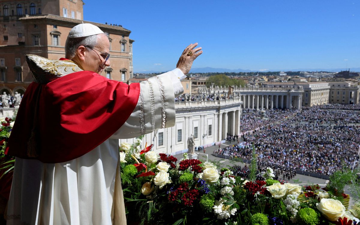 Dios no bendice las guerras y los cristianos no apoyan a quienes bombardean: Papa León XIV