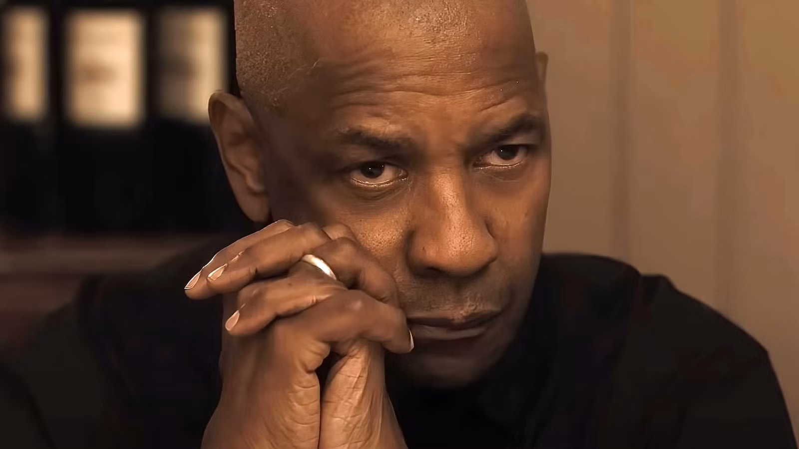 La película histórica de Denzel Washington y Pedro Pascal acaba de tener una segunda vida