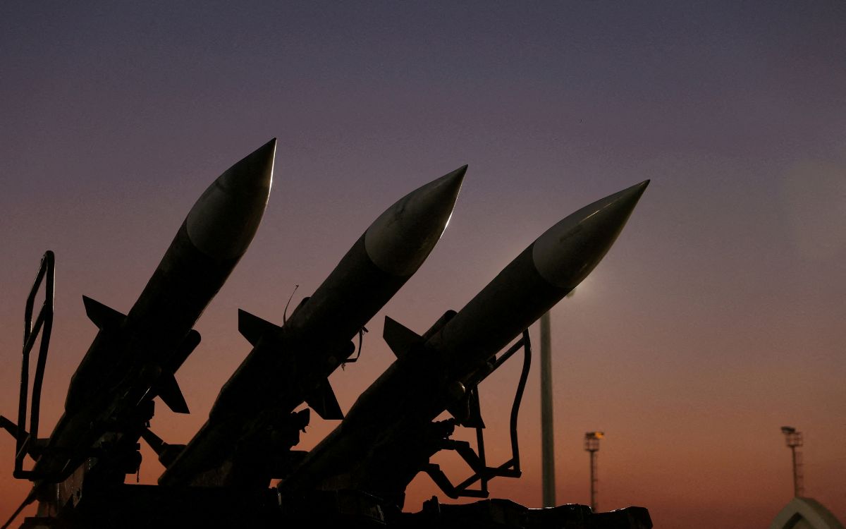 Esfuerzos por alcanzar un alto el fuego entre EE.UU. e Irán están en 'punto muerto': WSJ