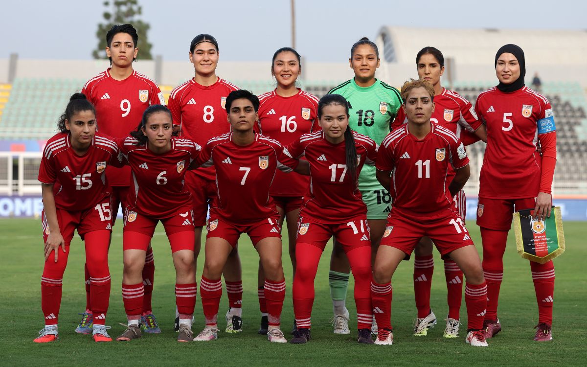 FIFA aprueba reforma para permitir a futbolistas afganas competir a nivel internacional