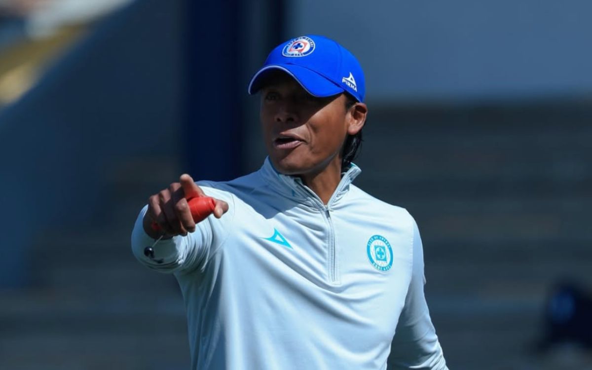 Joel Huiqui es nombrado director técnico interino del Cruz Azul