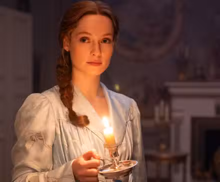 Hannah Dodd como Francesca Kilmartin en Bridgerton.