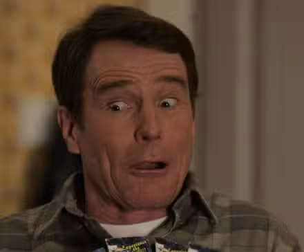 Hal (Bryan Cranston) luce emocionado en Malcolm in the Middle