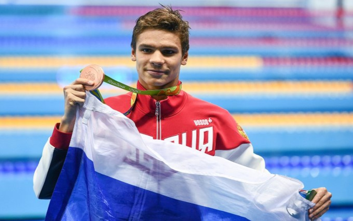 Natación | Rusos y bielorrusos competirán con su himno y bandera en eventos mundiales: World Aquatics