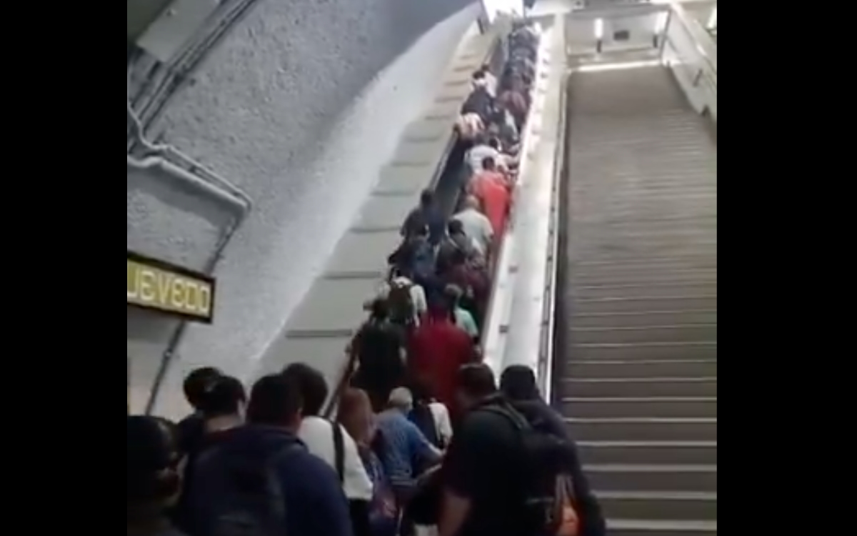 Once heridos tras caída masiva en escaleras eléctricas en Línea 3 del Metro