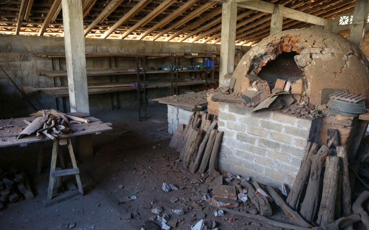 Organización reconstruirá en San Marcos, Guerrero, hornos de mujeres alfareras y panaderas afectadas por sismo