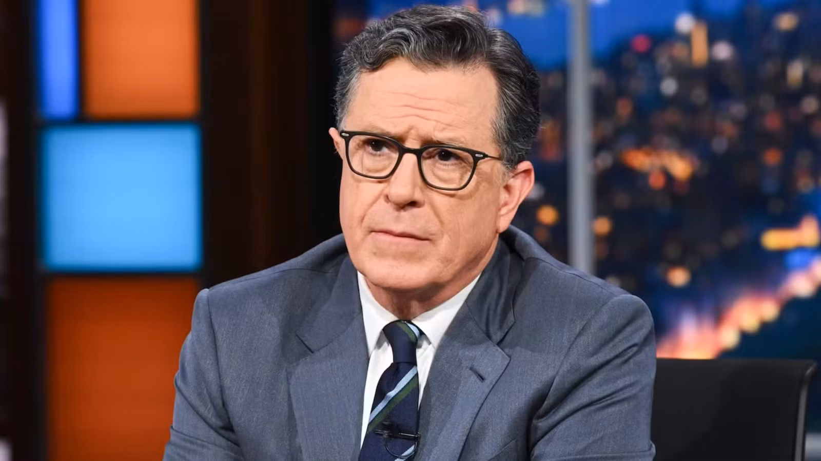 Se confirma el reemplazo de Stephen Colbert después de que CBS cancelara el programa nocturno