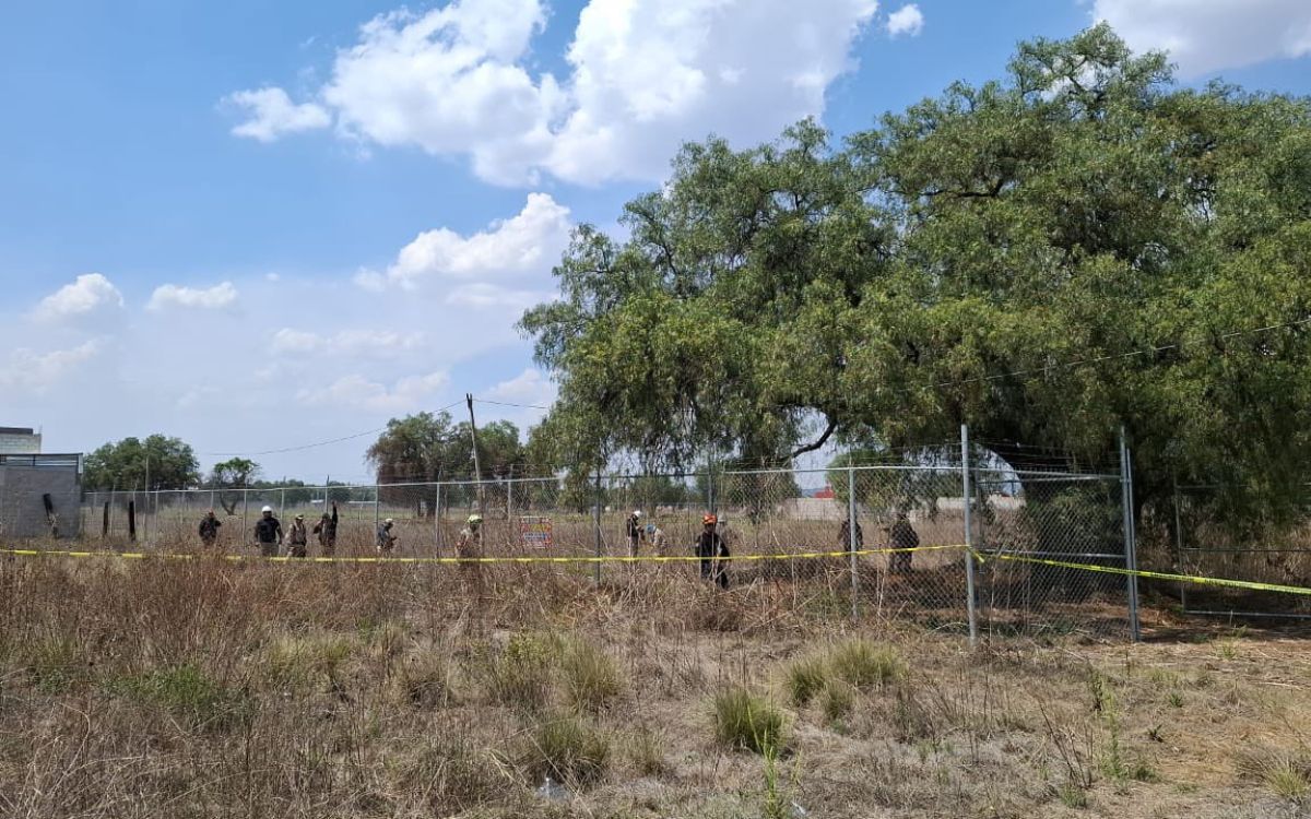 Se derrumba túnel de huachicol en el Edomex y rescatan a cuatro personas