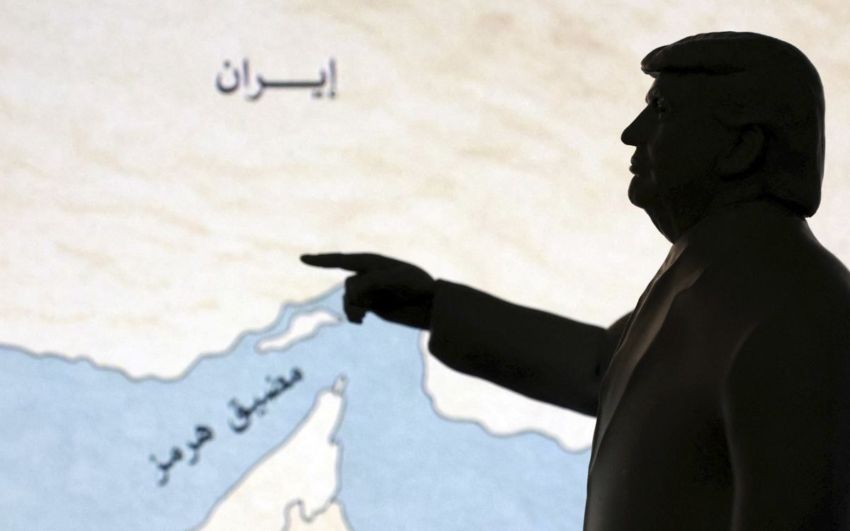 Trump dice que ayudará a 'descongestionar' Ormuz; suben las bolsas mientras caen petróleo y gas