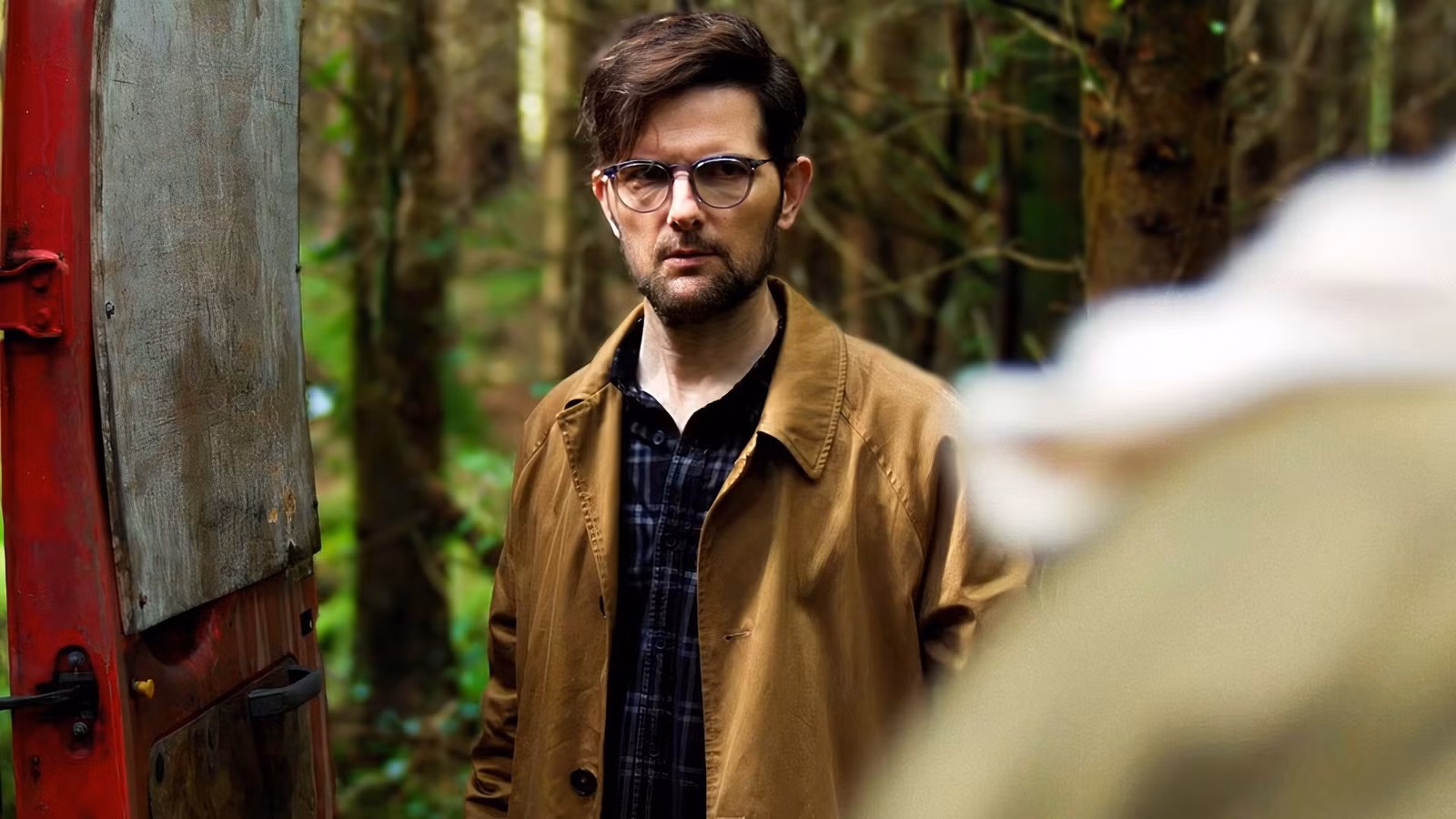 El sombrío final original de Hokum para el protagonista de Adam Scott revelado por el director