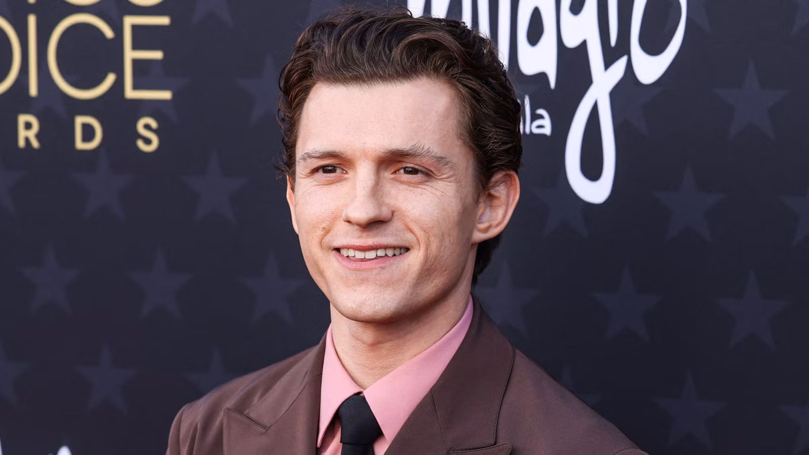 Después de Spider-Man: Brand New Day, Tom Holland regresará a sus raíces con el rodaje de una nueva película biográfica el próximo año