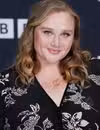 Foto de cabeza de Danielle Macdonald